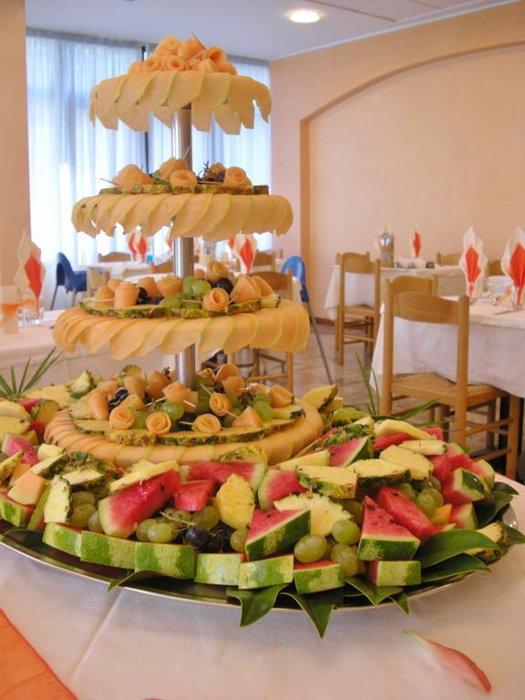 Hotel Costaverde Cesenatico Buitenkant foto