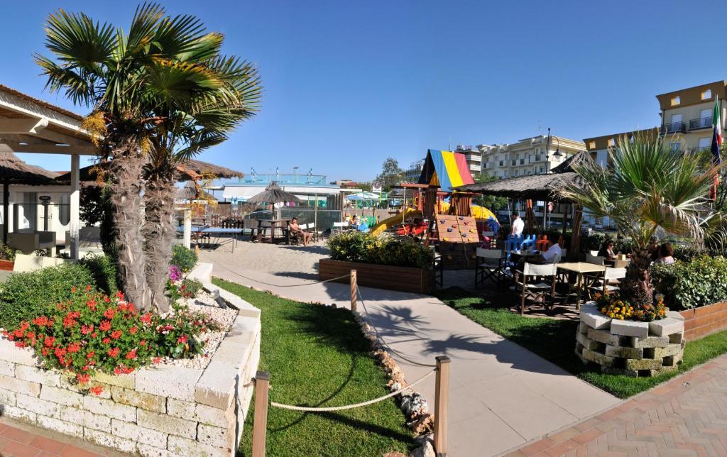 Hotel Costaverde Cesenatico Buitenkant foto